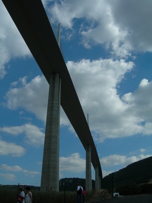200608_pt_millau_3.jpg