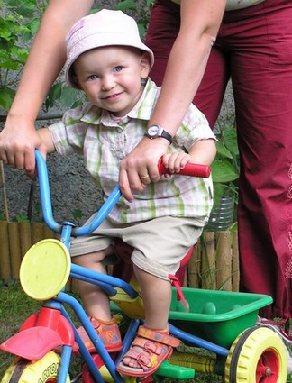 20060823_tricycle.JPG